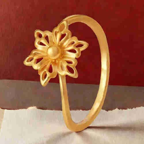 22Kt Gold Ring With Hallmarked