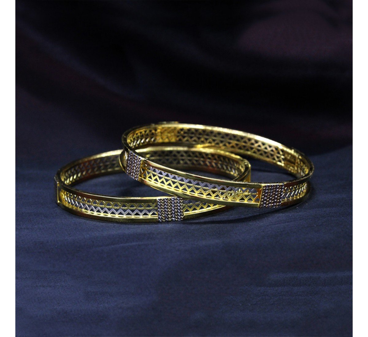 Joana Dynamic Gold Bangles