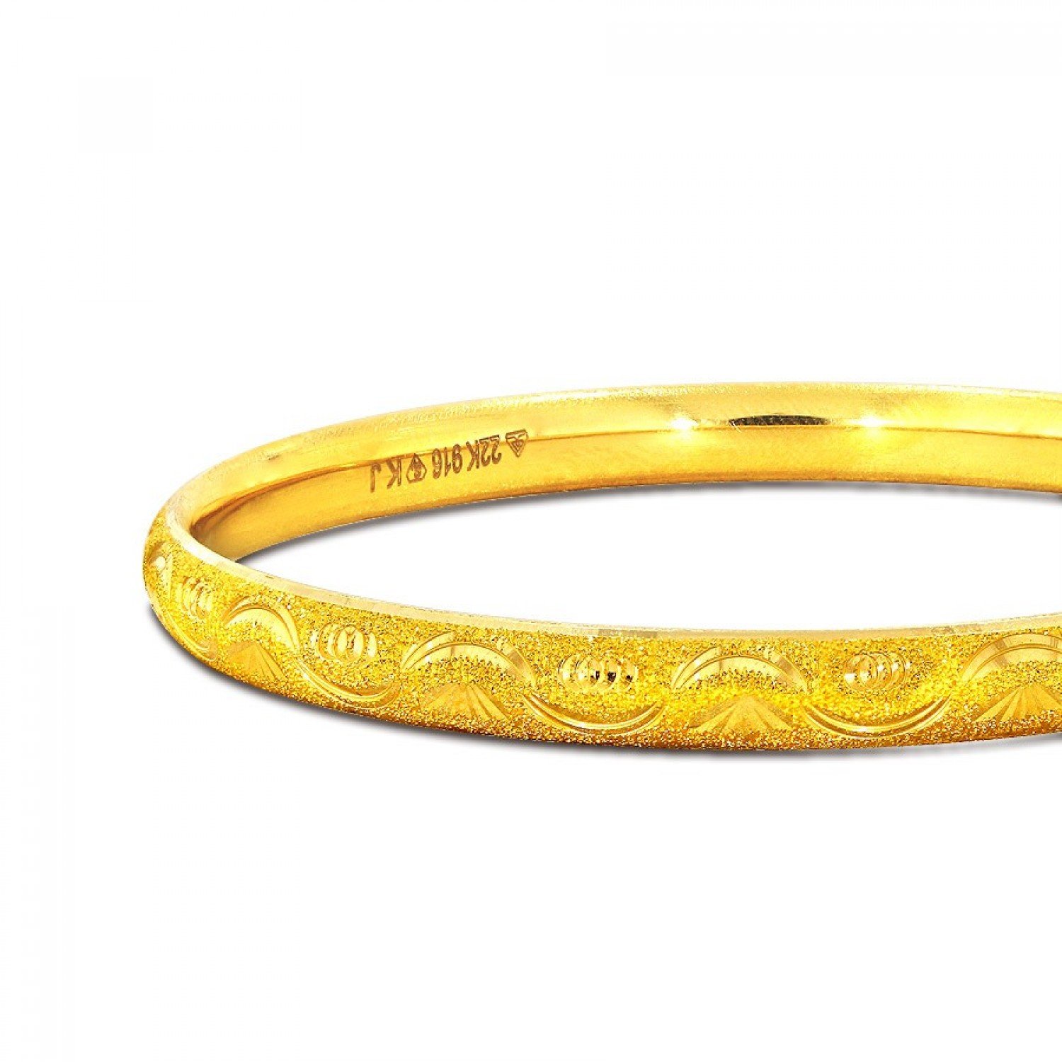 Alaina Bhuvi Gold Bangles Alaina Bhuvi Gold Bangles