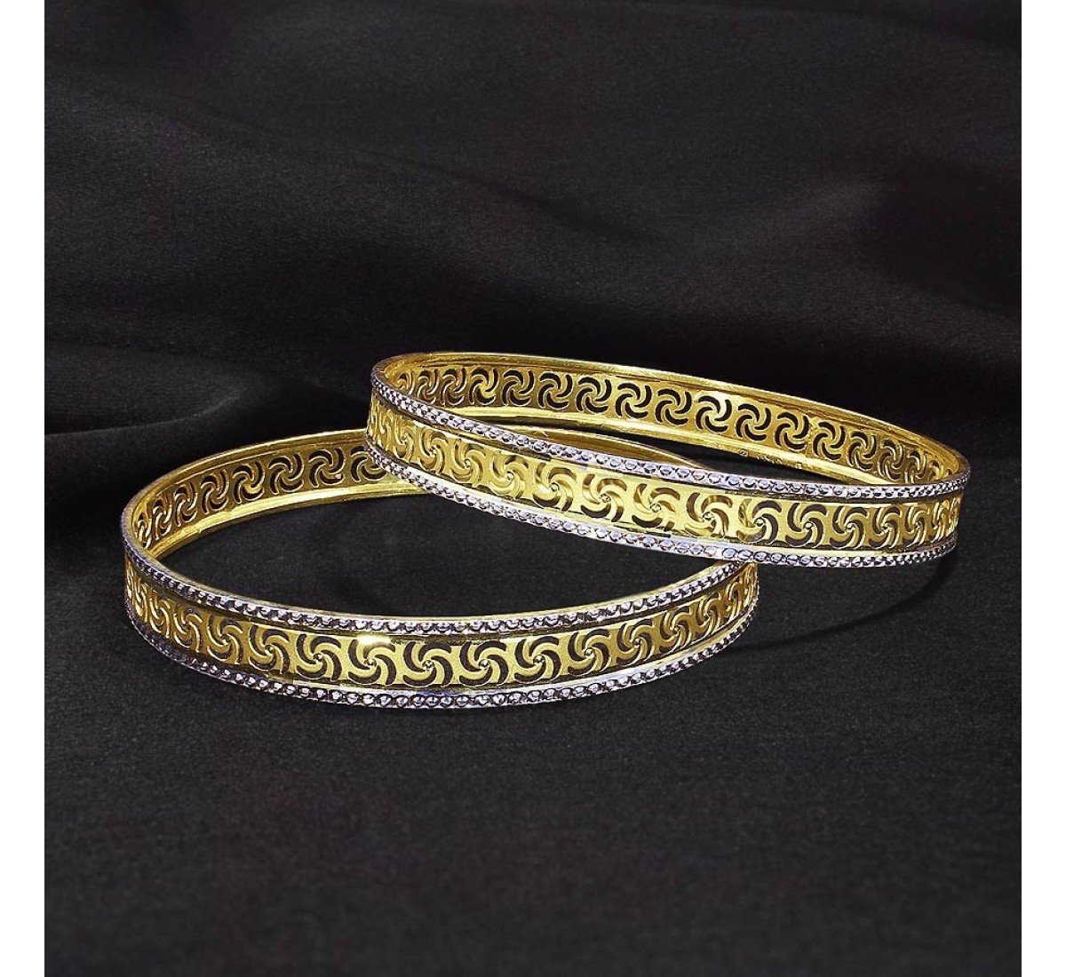 Appeal Mesmerising Gold Bangles