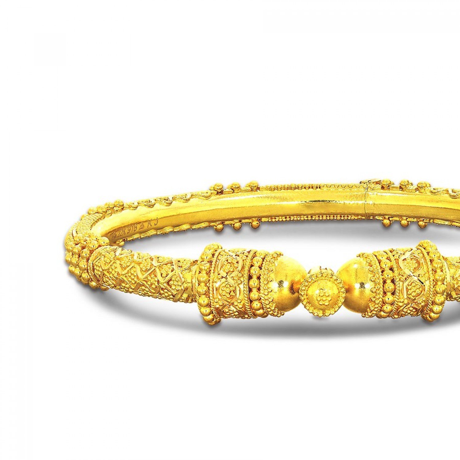 Archa Pattern Gold Bangles Archa Pattern Gold Bangles