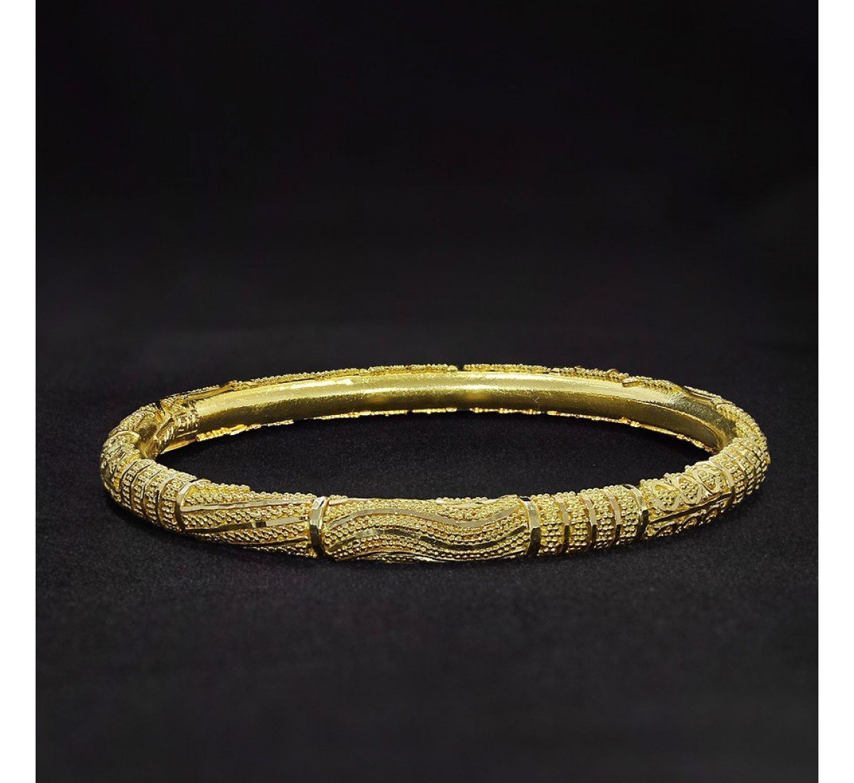 Curvaceous Glorious Gold Bangles