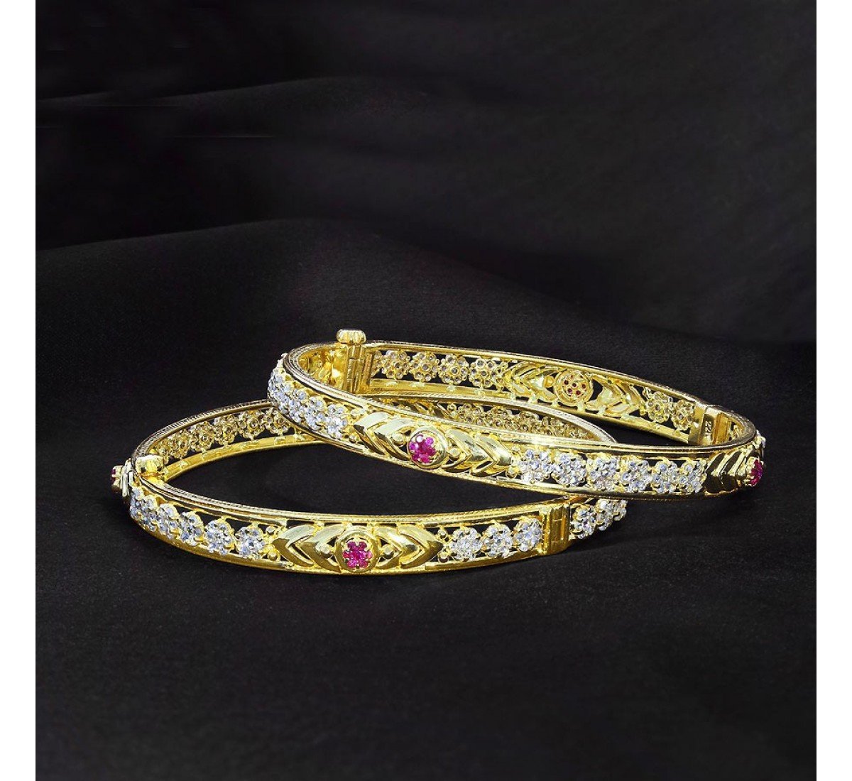 Mirage Unidra Gold Bangles