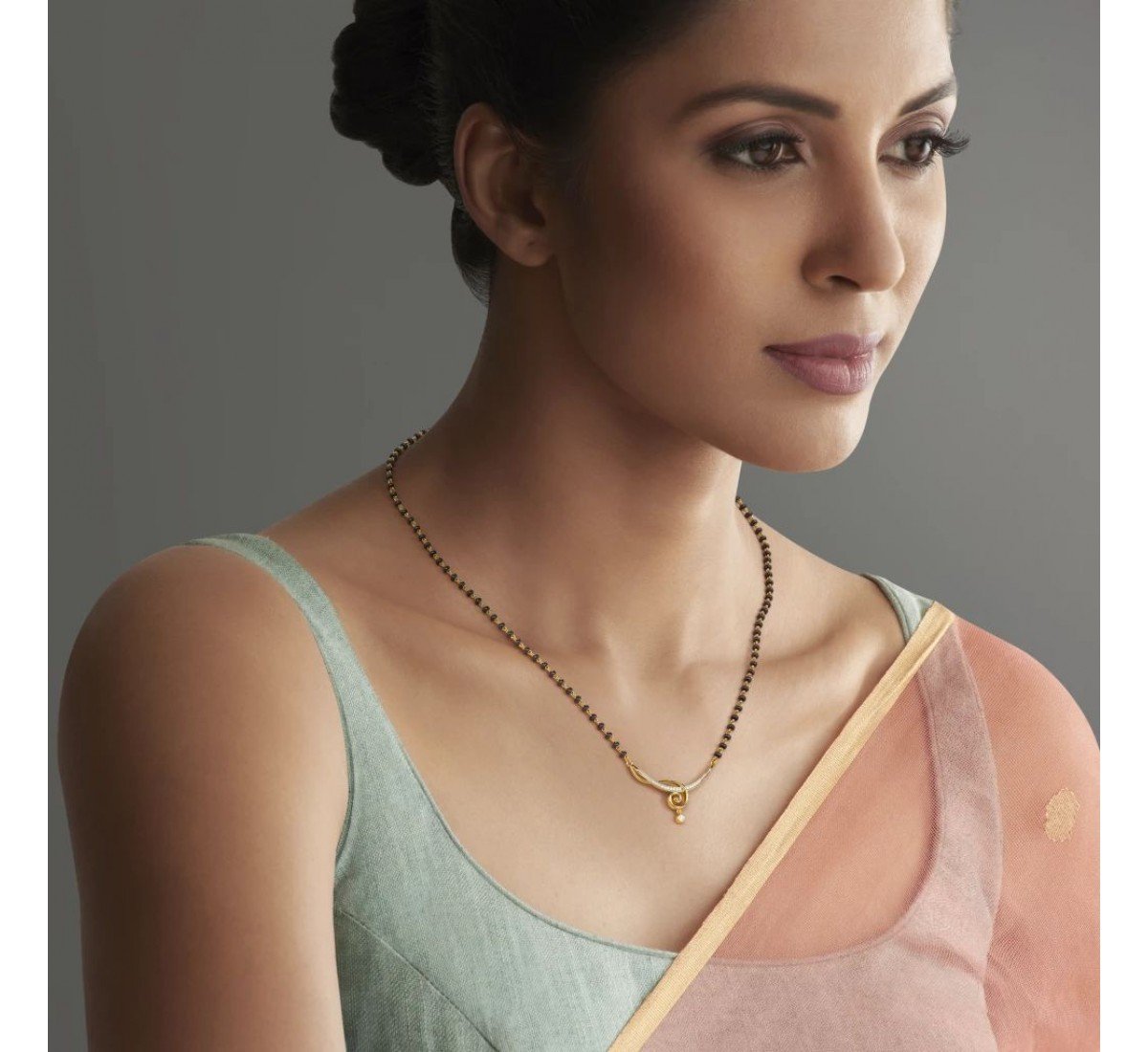 Acolyte Diamond Mangalsutra