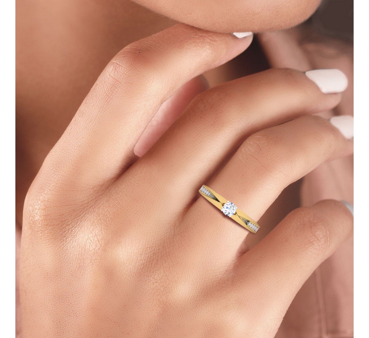 Lesly Paola Solitaire Diamond Ring