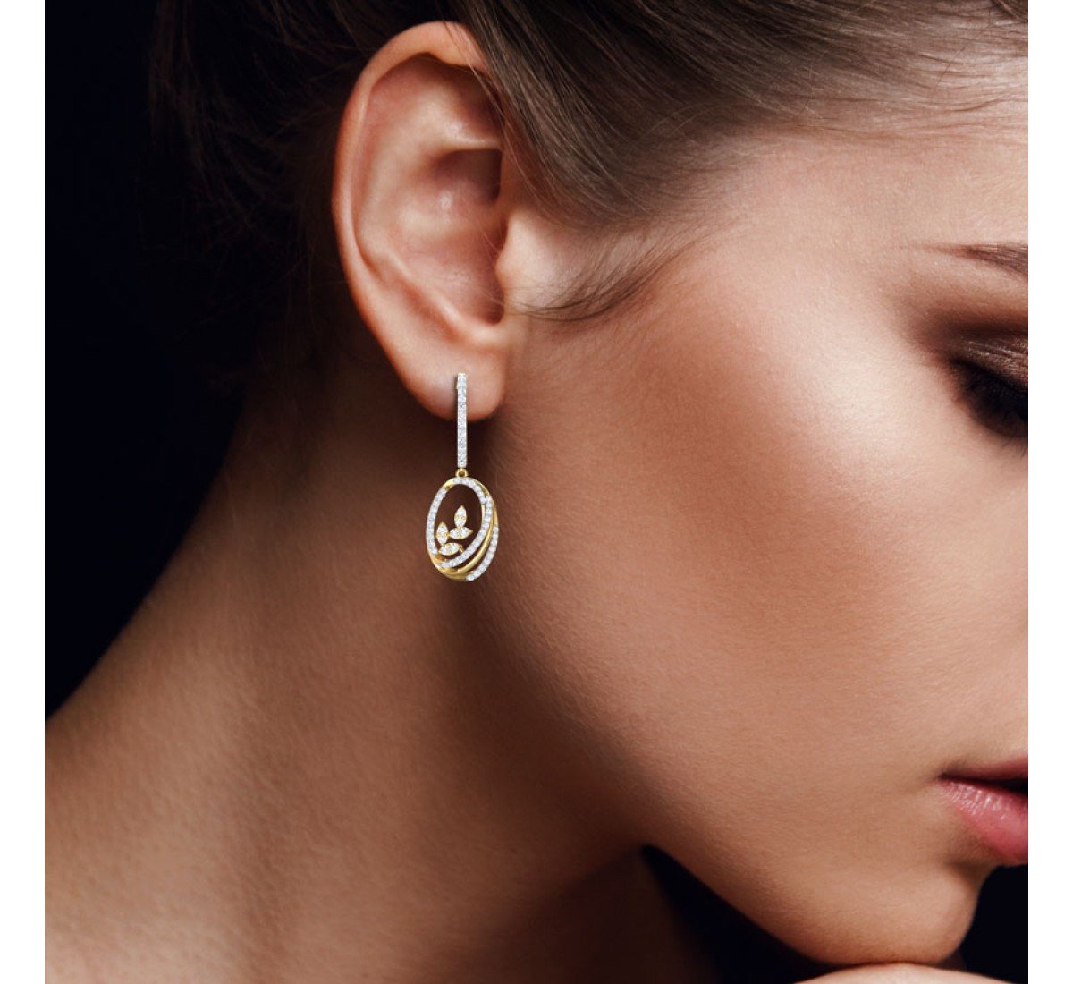 Edhita Power Diamond Earrings
