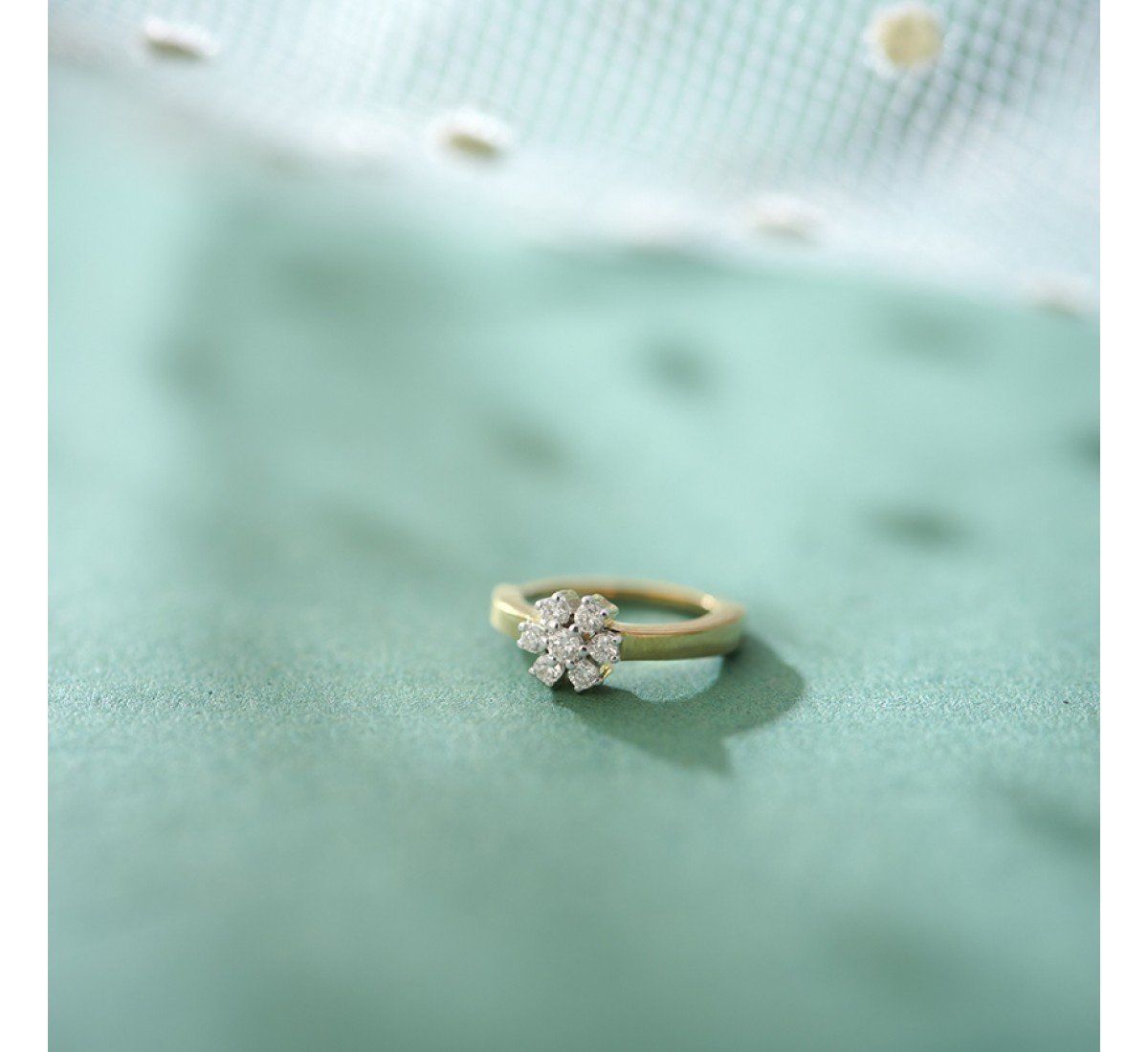 Gleam Diamond Nose Ring