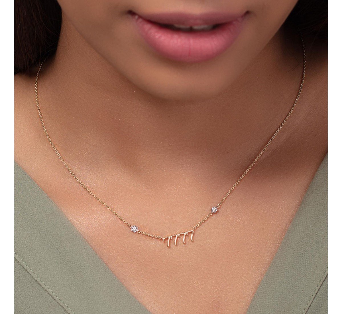 Zoilist Diamond Necklace