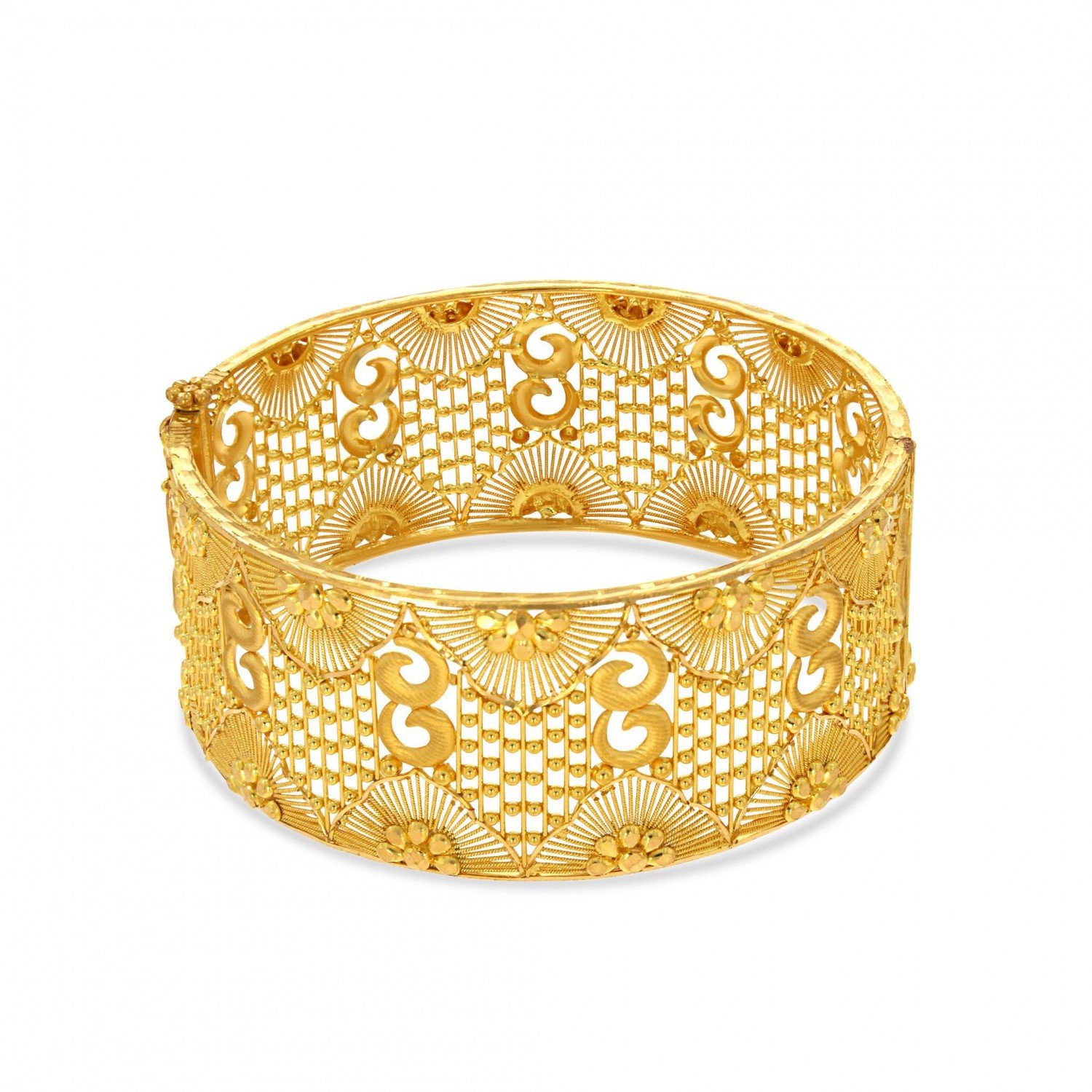Lustrous Gold Chur Bangle