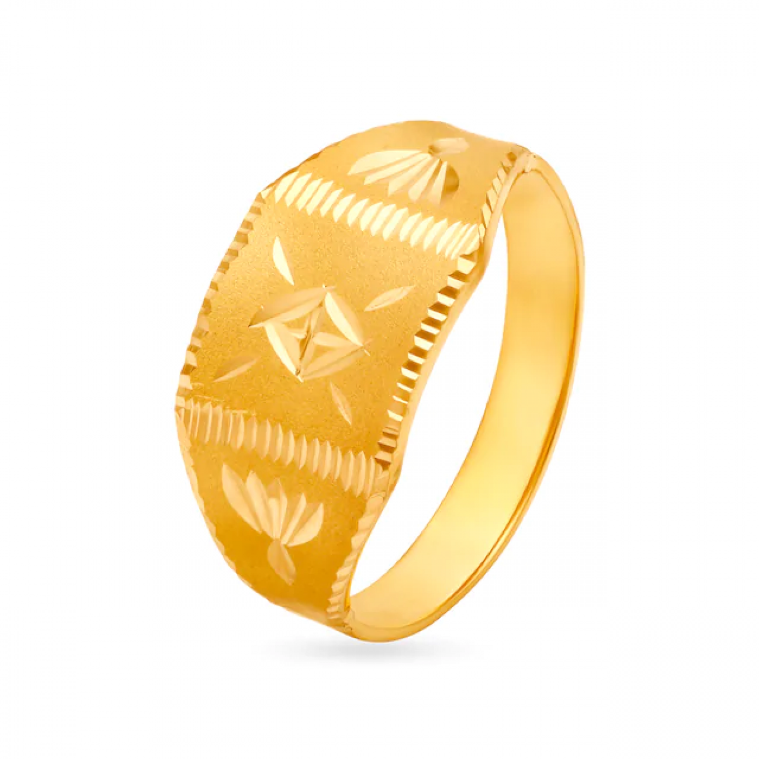 Captivating Gold Engraved Ring