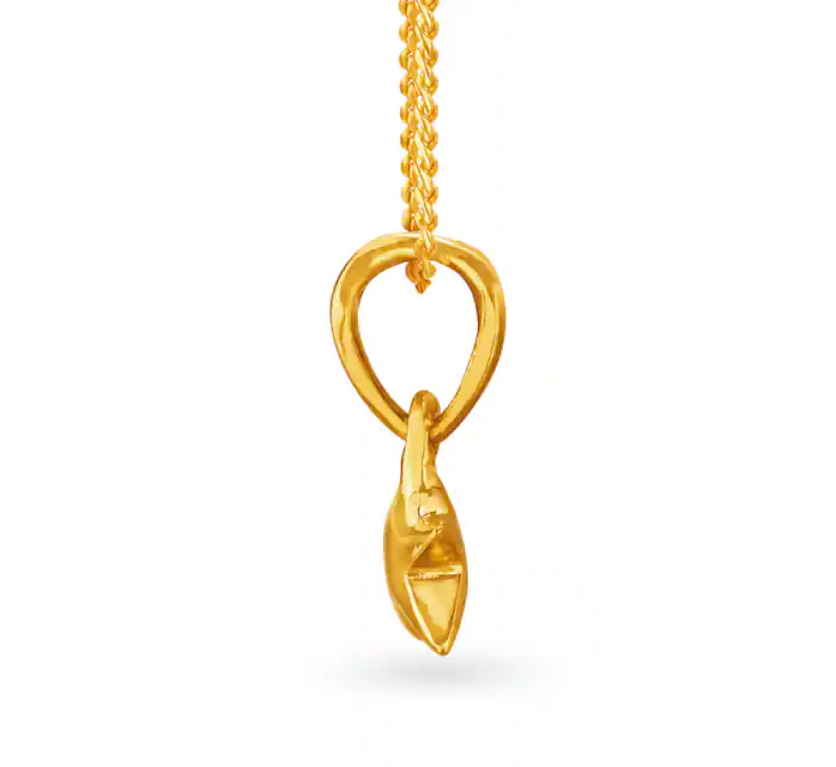 Endearing Gold Star Pendant