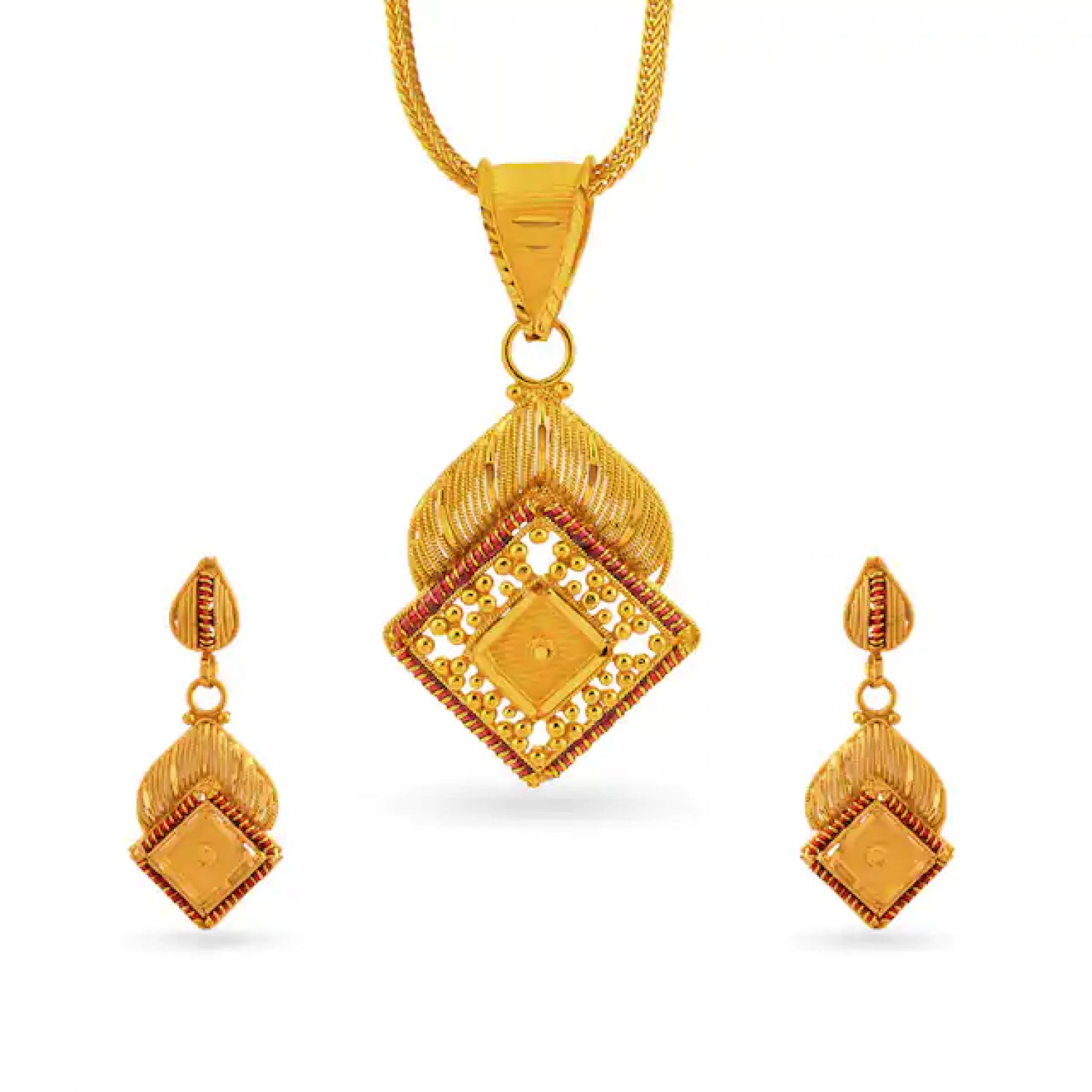 Resplendent Gold Pendant Set