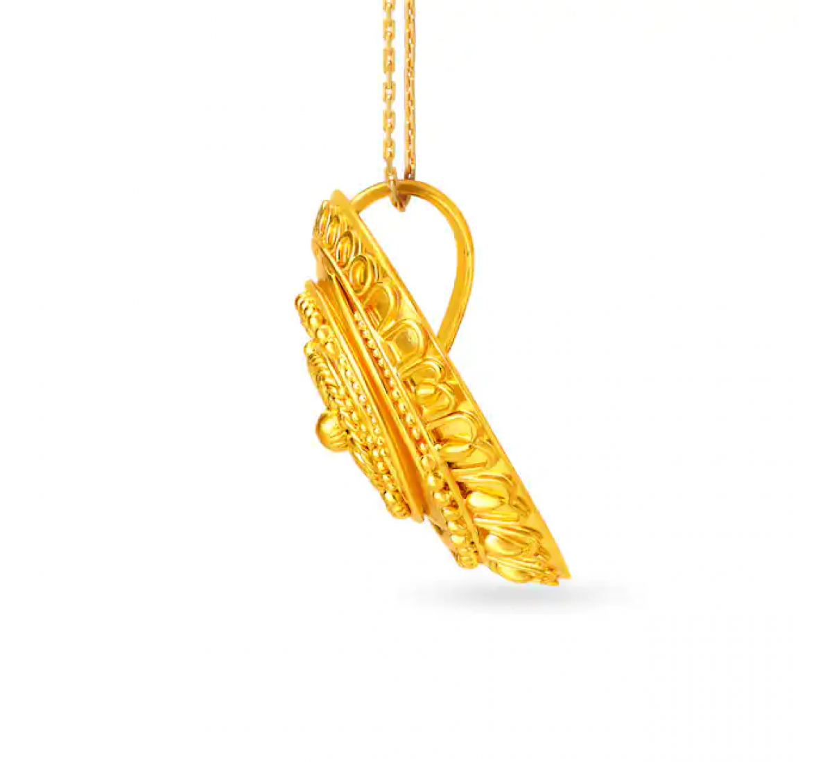 Elegant Gold Pendant Set