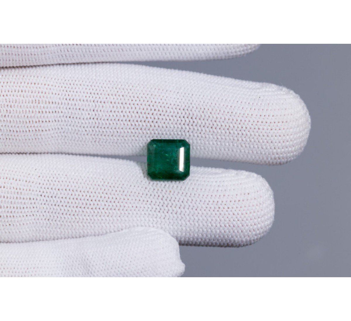 Natural Emerald 3.31 Carat