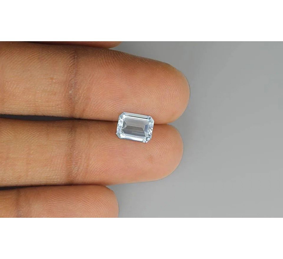 Aquamarine 8X6 MM 1.32 Carats