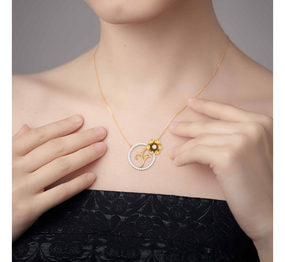 Senet Glow Diamond Pendant