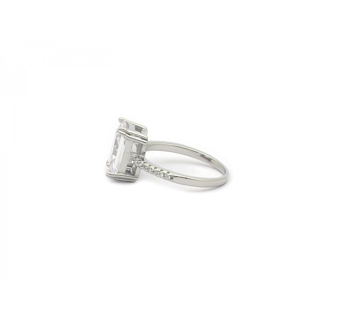 Bhuvi Haze Ring